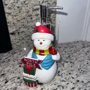 Snowman Soap/Lotion Dispenser